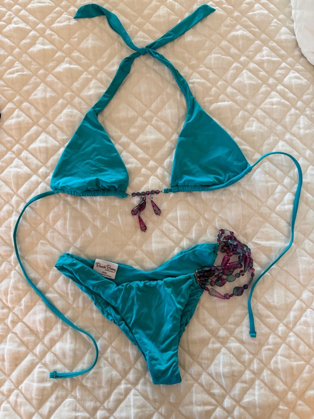 Vintage Beach Bunny bikini set. Top size M | Bottom size XS.